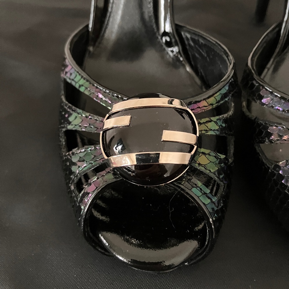 Fendi Iridescent Python-like Leather Slingbacks - Picture 2 of 15